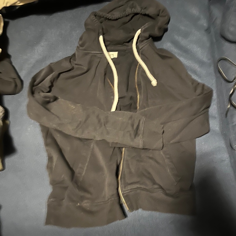 Black hoodie faded style zip up